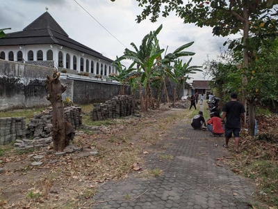 1,5 Km Kampus UGM Jogja, Tanah Datar Cocok Bangun Rumah Kost