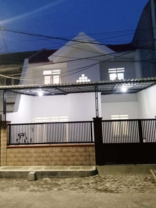 BARU RENOV FULL SIAP HUNI Rumah Rungkut Asri Bangunan Terawat ONE GATE