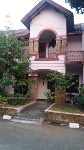 Dijual Cepat BU Rumah 3 Lantai . Graha Mutiara, Jatimulya, Bekasi