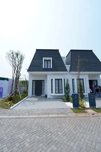 DIJUAL RUMAH 1,5 LANTAI DI BINTARO