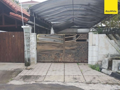 Dijual Rumah 1,5 lt di Taman Pondok Indah Wiyung Surabaya