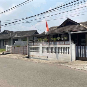 Dijual Rumah Asri Di Komplek TNI AU Bekasi Timur