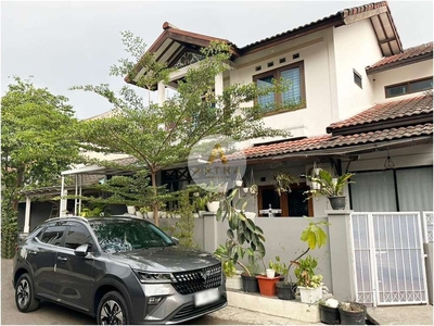 Dijual Rumah Margahayu Raya Bandung Semi Furnished 2 Lantai