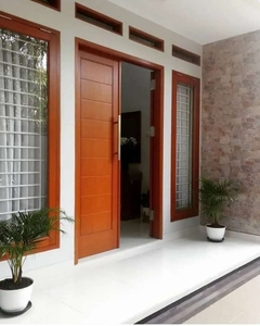 Dijual rumah nyaman strategis SHM