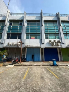 Disewakan ruko di komplek Pulo gadung trade center ( PTC )