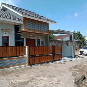 Rumah bagus baru murah di maguwoharjo