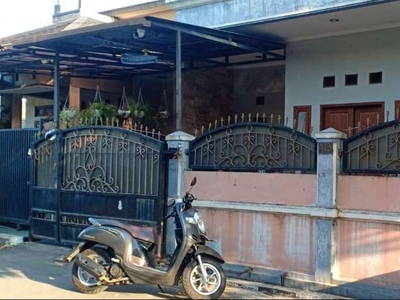 Rumah Bagus Luas Siap Huni Lokasi di Cidadas Bandung
