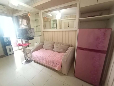 Sewa bulanan 2BR furnish lantai rendah