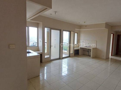 Apartemen Mediterania Boulevard Kemayoran 4 Kamar Tidur Unfurnished Bagus