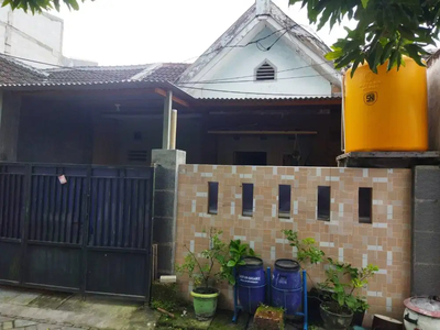 Di Jual rumah Perum BRAI Randu Agung Belakang Polstabes