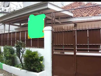 Dijual Cepat Rumah Cocok Untuk Usaha Onlien di Bungur, Jakarta Pusat.