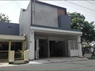 DIJUAL kost exclusive pinggir jalan utama Dekat UGM & AA YKPN