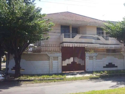 Dijual Rumah Dharmahusada Indah Surabaya