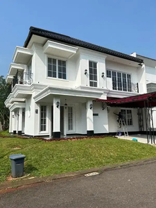 Dijual Rumah Mewah 3 Lantai Di The Icon BSD City Tangerang Selatan