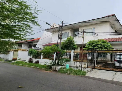 Dijual Rumah Mewah di Karang Bolong Ancol Jakarta Utara