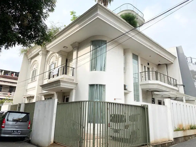 Dijual Rumah Mewah Lokasi Strategis Jl Mandala Tomang Jakarta Barat