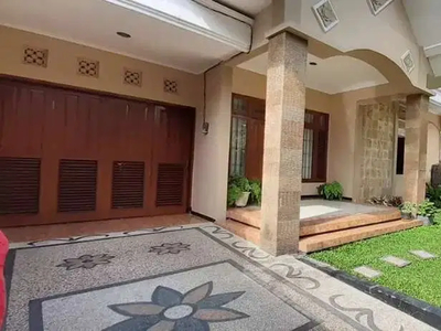 Dijual Rumah Mewah Soekarno Hatta Malang dekat kampus di Malang