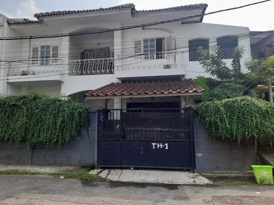 Dijual rumah siap huni di Bumi Bintaro Permai dekat Tol J-18713