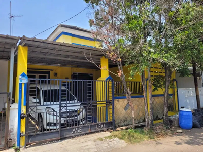 Dijual rumah sudah renov, SHM, depan taman, di Citra Indah City