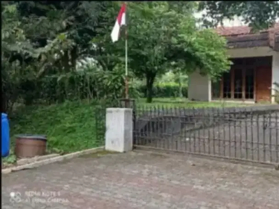 Dijual rumah Villa Duta tanah luas