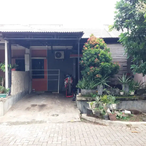 Dijual tanpa perantara Rumah cluster Sakura bumi indah