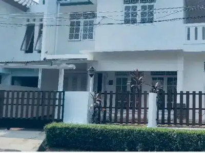 Disewakam rumah di Kucica Sektor 9 Bintaro Jaya