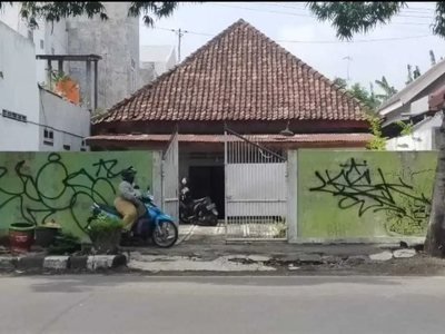 Disewakan rumah SHM di tengah kota kediri