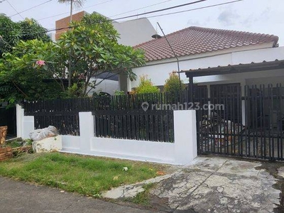 kan Rumah Hadap Utara Di Kayu Putih, Jakarta Timur