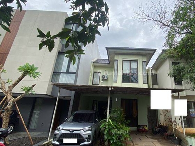 Rumah 2 Lantai Strategis Hanya 8 Menit Ke on Mall Bsd City, Tangerang J19369