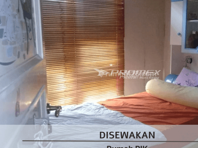 Rumah 3 Lantai Furnished Siap Huni di Mediterania Pik