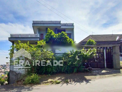 Rumah bagus mewah tengah kota siap huni dijual di Borobudur selatan se