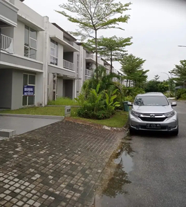 Rumah Baru 2 lantai standart developer The Home At Southlinks