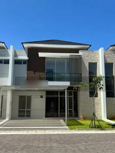Rumah Baru Pantai Indah Kapuk 2 - Row Jalan Besar (150m2)