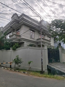 Rumah cantik Pulomas Jakarta Timur
