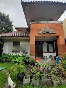 Rumah dengan Bali View, halaman luas dan lingkungan Asri
