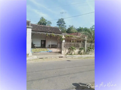 Rumah di Para'an Plosorejo Kademangan