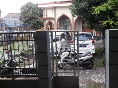 Rumah di perumnas Karawaci Tangerang