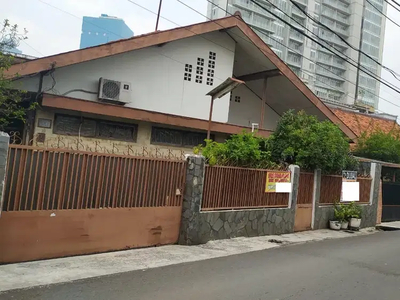 Rumah Dijual di Belakang Balai Sudirman Jaksel Lokasi Strategis
