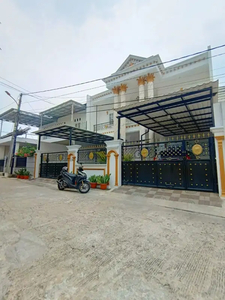 Rumah Mewah Dalam Komplek Area Jati Murni Bekasi