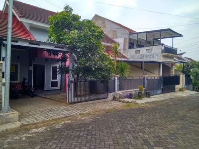 Rumah murah bagus di bulan terang utama sawojajar Kota Malang