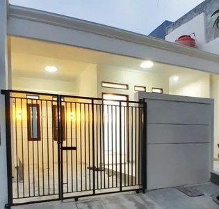 Rumah Murah Baru Renovasi Luas 92 m2 (3 KT) dekat Galaxy, Bekasi