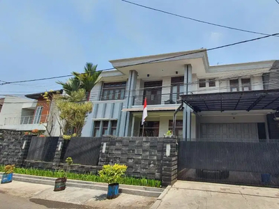 Rumah Murah Tengah Kota Sayap Riau Bandung