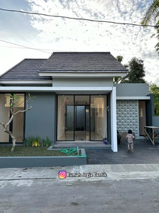 Rumah Siap Huni Model Industrial Di Jalan Kaliurang Km 13