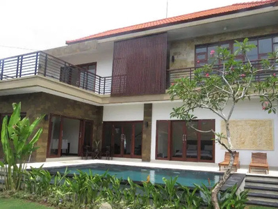 Villa Astawa Goa Gong Bali