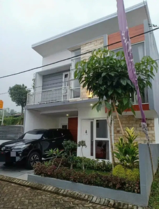 VILLA SIAP HUNI KOTA BATU MURAH MEWAH