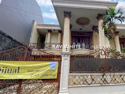 Dijual Rumah Kebayoran Baru dalam Komplek, Jl. Rimba