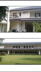 Rumah asri, aman,dan nyaman di Menteng Jakarta Pusat