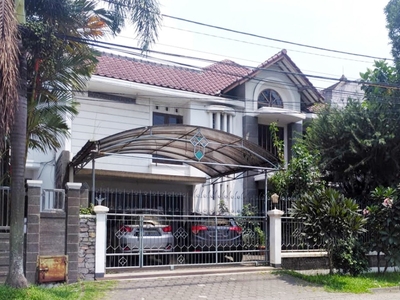 Dijual Rumah Lux Siap Huni di Komplek Mekar Wangi, Bandung