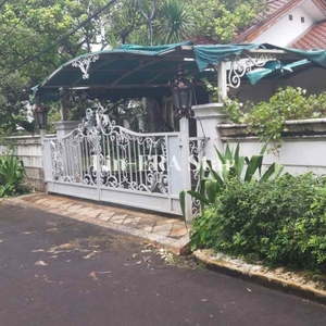 Rumah 1 Lantai Di Graha Raya Tangerang Selatan