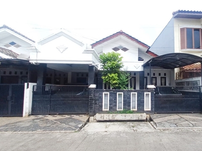 Dijual Rumah Bagus Di Villa Bintaro Indah, Pondok Aren Tangerang